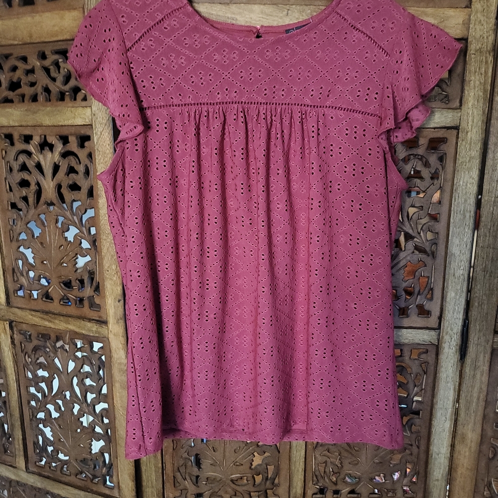 Adrianna Papell Mauve Eyelet Flutter Sleeve Blouse